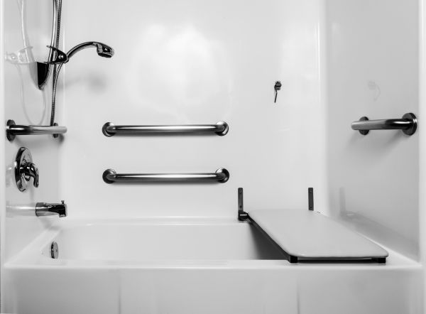 Accessible Tub Installation in Hammond