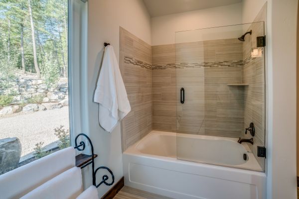 Bathroom Tub Installation in Hammond
